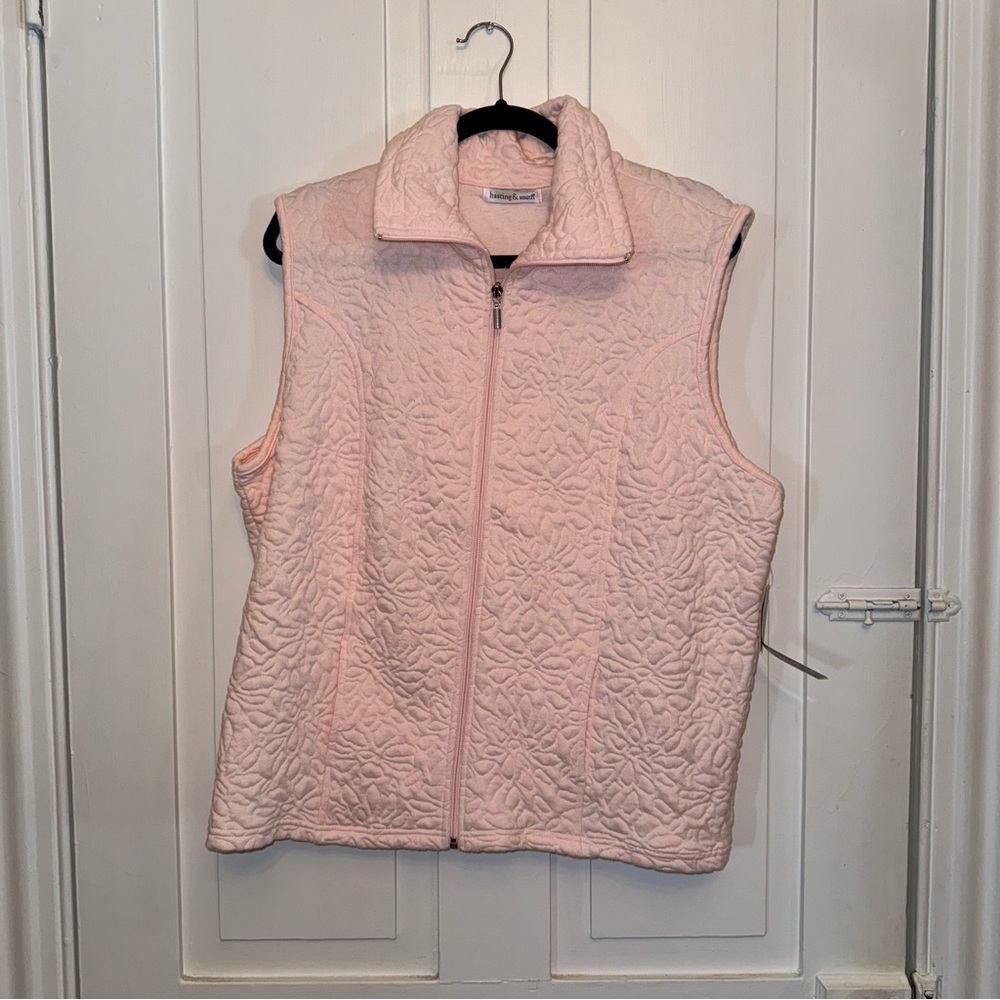 ✨hasting & smith blushing bride pink zip up sweater vest✨